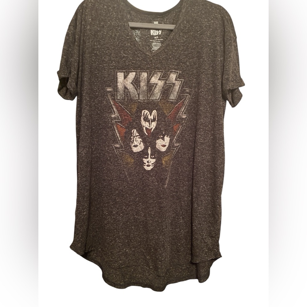NWT KISS LADIES SLEEPSHIRT SIZE M/L